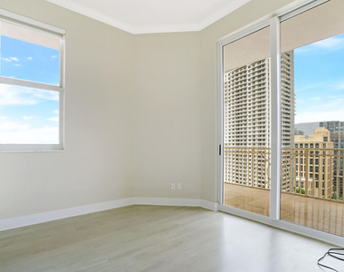 511 Se 5th Avenue - Photo Thumbnail 16