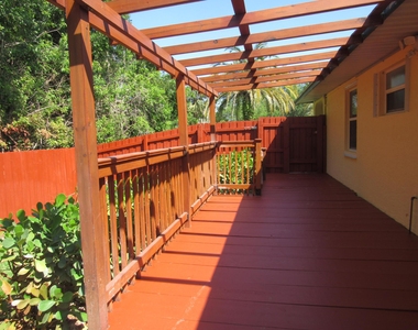 1242 Sw Melrose Avenue - Photo Thumbnail 37