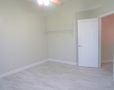 1242 Sw Melrose Avenue - Photo Thumbnail 21