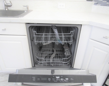 1242 Sw Melrose Avenue - Photo Thumbnail 9