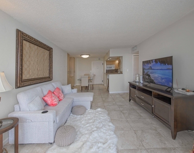 111 Briny Avenue - Photo Thumbnail 13