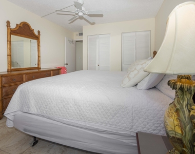 111 Briny Avenue - Photo Thumbnail 15