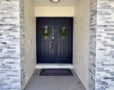 325 Knotty Wood Lane - Photo Thumbnail 1