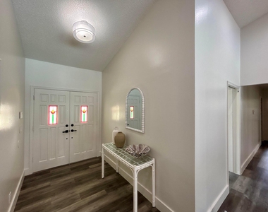 325 Knotty Wood Lane - Photo Thumbnail 3
