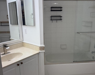 1500 S Crestwood Court S - Photo Thumbnail 7