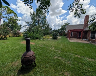 10133 Bromley Court - Photo Thumbnail 40