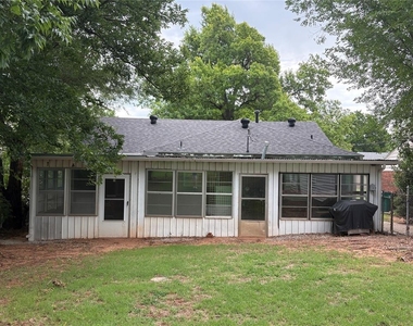5305 N Walker Avenue - Photo Thumbnail 11
