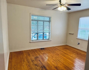 5305 N Walker Avenue - Photo Thumbnail 8
