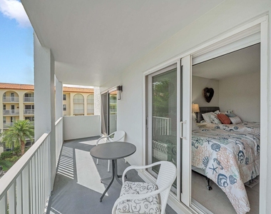 1111 S Ocean Boulevard - Photo Thumbnail 15