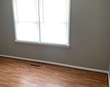 2306 Startown Road - Photo Thumbnail 3