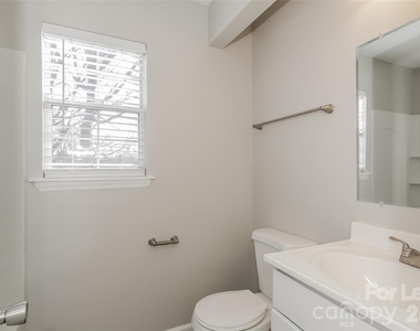 8930 Milton Morris Drive - Photo Thumbnail 12