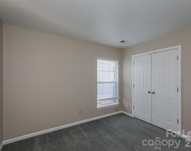 15118 Edindale Drive - Photo Thumbnail 8
