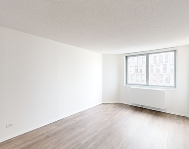401 E 34th St - Photo Thumbnail 3
