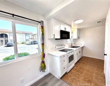 12835 10th Street - Photo Thumbnail 6