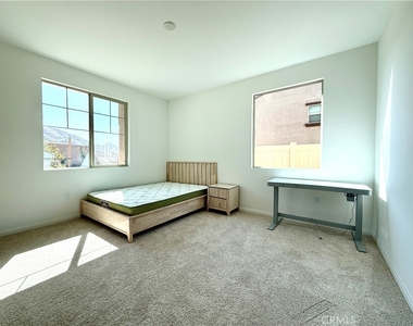 21696 Thomas Court - Photo Thumbnail 12