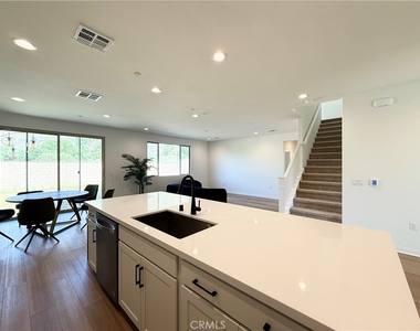 21696 Thomas Court - Photo Thumbnail 5