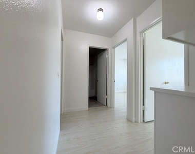 775 Hampshire - Photo Thumbnail 14