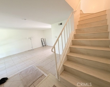 775 Hampshire - Photo Thumbnail 15