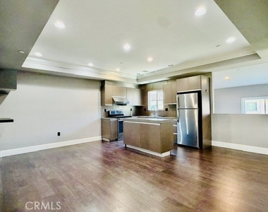 728 N Atlantic Boulevard - Photo Thumbnail 6