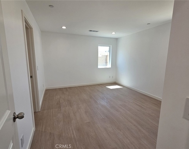 73369 Corbin Road - Photo Thumbnail 13
