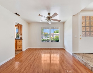 156 Appletree - Photo Thumbnail 3