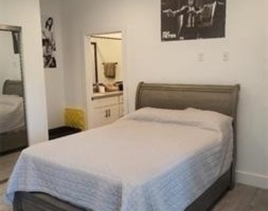 5948 Cantaloupe Street - Photo Thumbnail 6