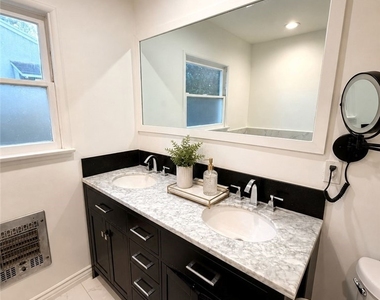 12612 Martha Street - Photo Thumbnail 13