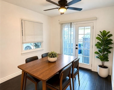 12612 Martha Street - Photo Thumbnail 4