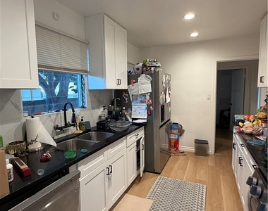 12612 Martha Street - Photo Thumbnail 20