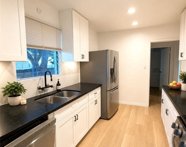 12612 Martha Street - Photo Thumbnail 1