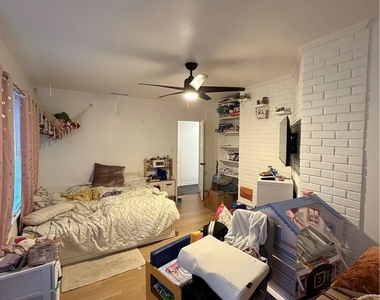12612 Martha Street - Photo Thumbnail 27