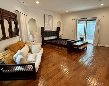 1410 N Curson Ave., #105 - Photo Thumbnail 13
