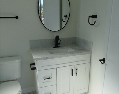 9624 Belmont - Photo Thumbnail 7