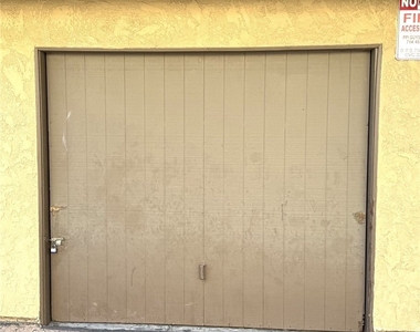 302 E Blueridge - Photo Thumbnail 1