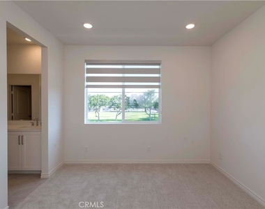11502 Artesia - Photo Thumbnail 14