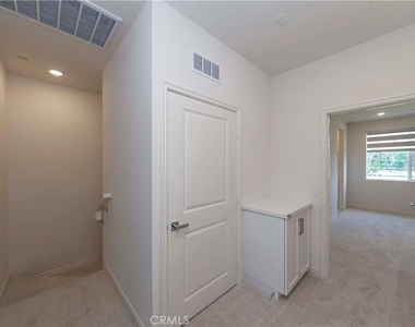 11502 Artesia - Photo Thumbnail 20