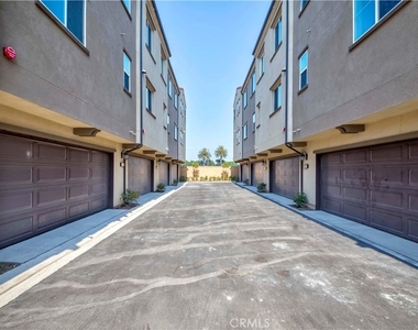 11502 Artesia - Photo Thumbnail 27