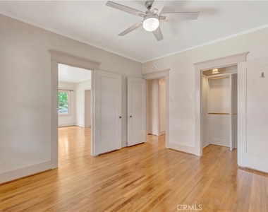 351 Newport Avenue - Photo Thumbnail 23