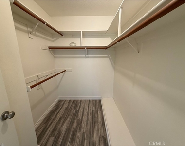 600 Wakefield Ct - Photo Thumbnail 12