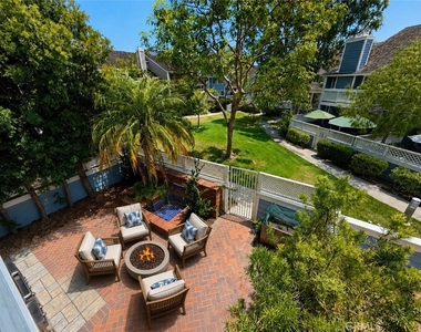 600 Wakefield Ct - Photo Thumbnail 20