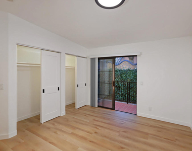 2236 Glendale Boulevard - Photo Thumbnail 12