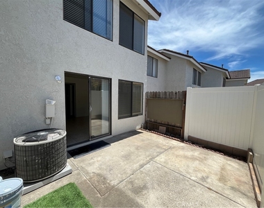 25885 Trabuco Road - Photo Thumbnail 10