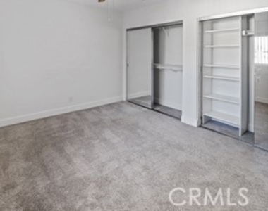 10982 Roebling - Photo Thumbnail 12