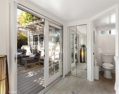 3390 Herman Avenue - Photo Thumbnail 17