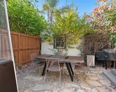 3390 Herman Avenue - Photo Thumbnail 23