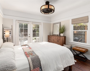 3390 Herman Avenue - Photo Thumbnail 13
