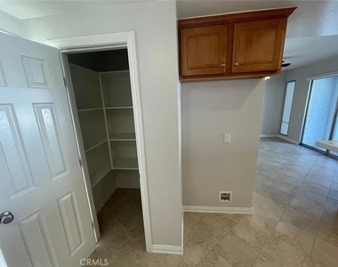 25372 Pacifica Avenue - Photo Thumbnail 15