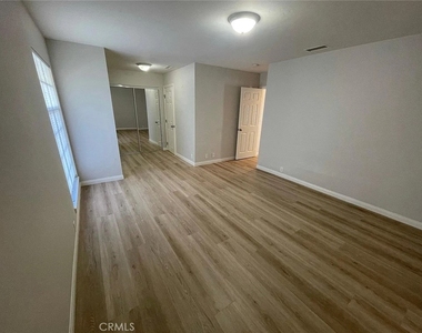 25372 Pacifica Avenue - Photo Thumbnail 35