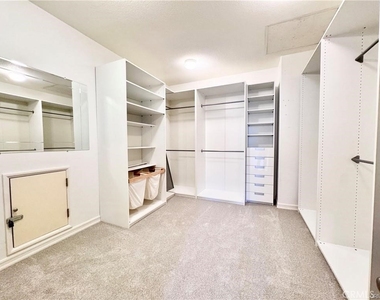 17 Pamela Way - Photo Thumbnail 16