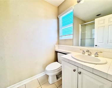 17 Pamela Way - Photo Thumbnail 19